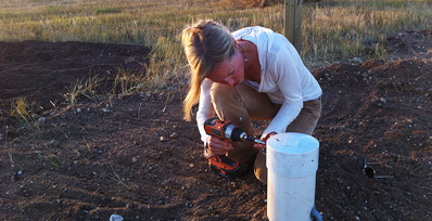 Magnetometer cap installation